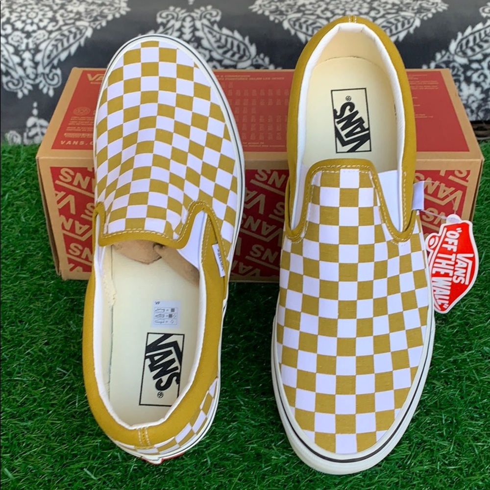 VANS CLASSIC SLIP ON CHECKERBOARD OLIVE OIL WMNS - Picture 12 of 16